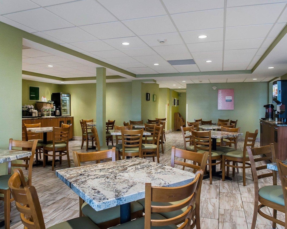 comfort inn brockville