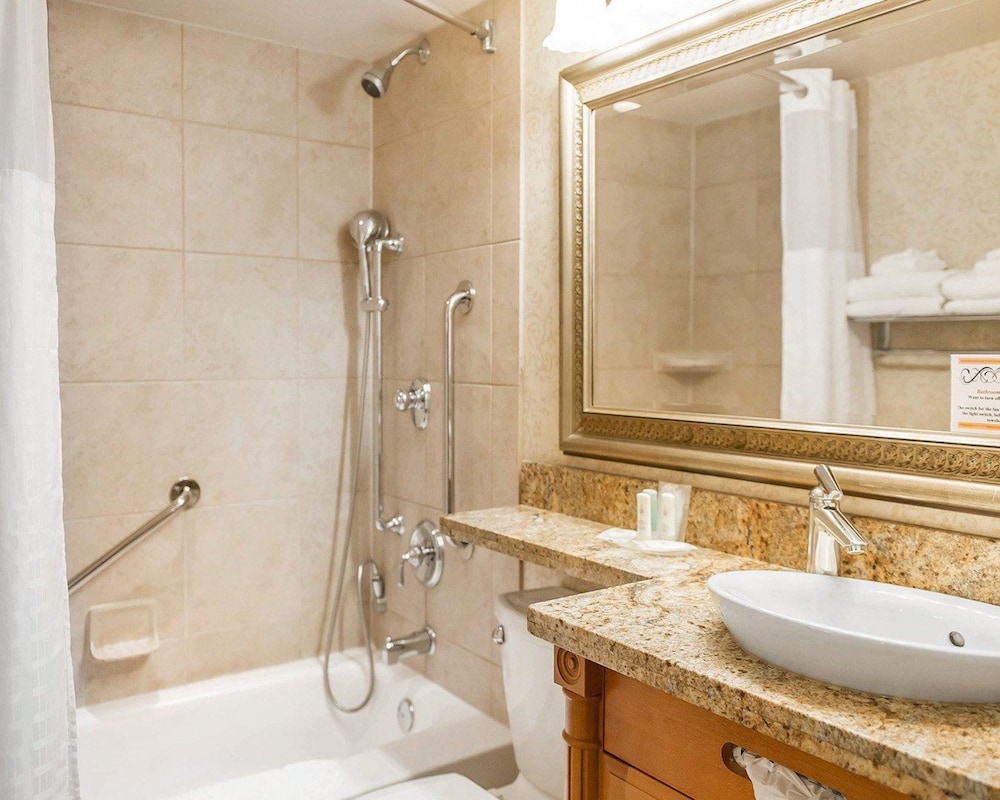 comfort inn brockville