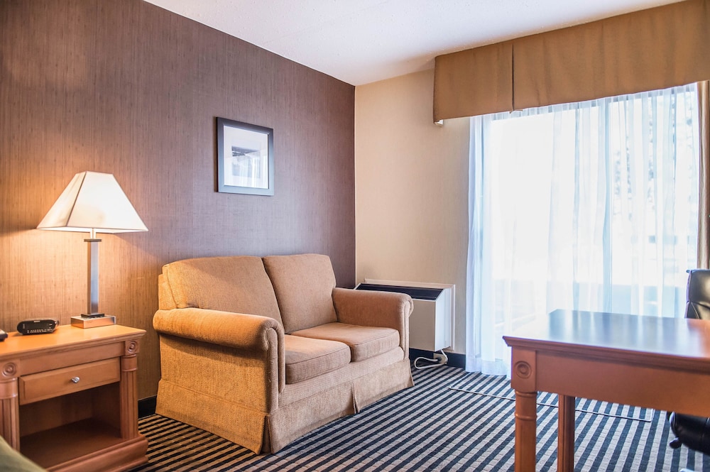 comfort inn brockville