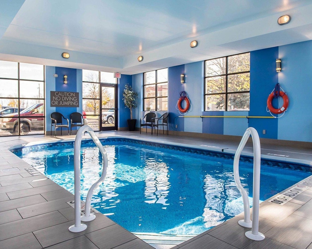 Comfort Inn Brockville,Ontario>>Brockville,3 star