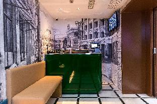 jinglai hotel shanghai bund east nanjing road pedestrian street