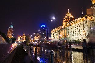 jinglai hotel shanghai bund east nanjing road pedestrian street