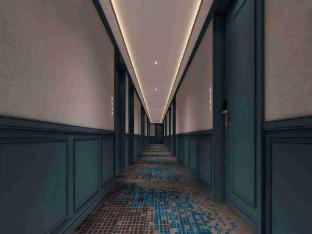 jinglai hotel shanghai bund east nanjing road pedestrian street