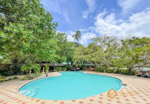 villa angelina luxury suites
