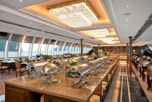 paradise suites hotel