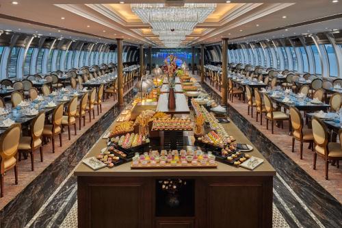 paradise suites hotel