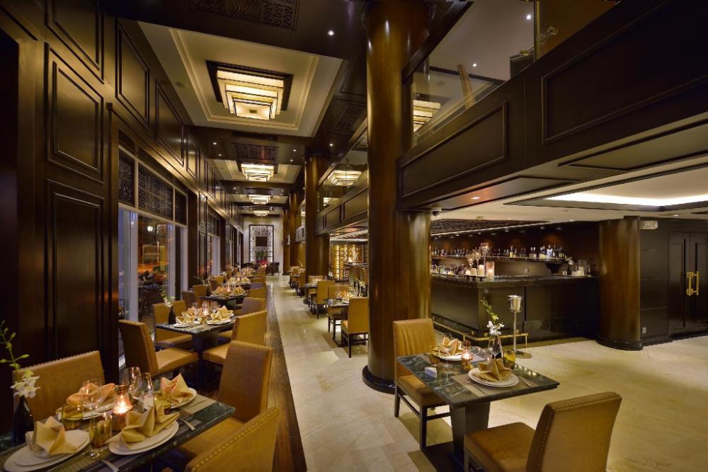 paradise suites hotel