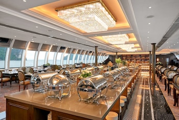 paradise suites hotel