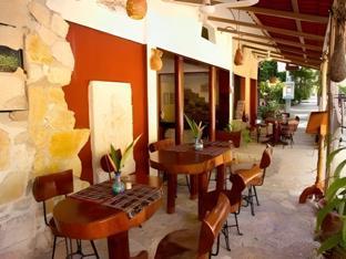 hotel museo xibalba