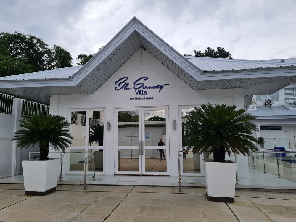 blu serenity villa