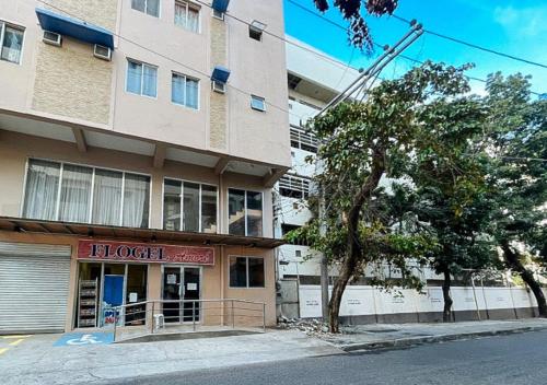 flogel amore pension house