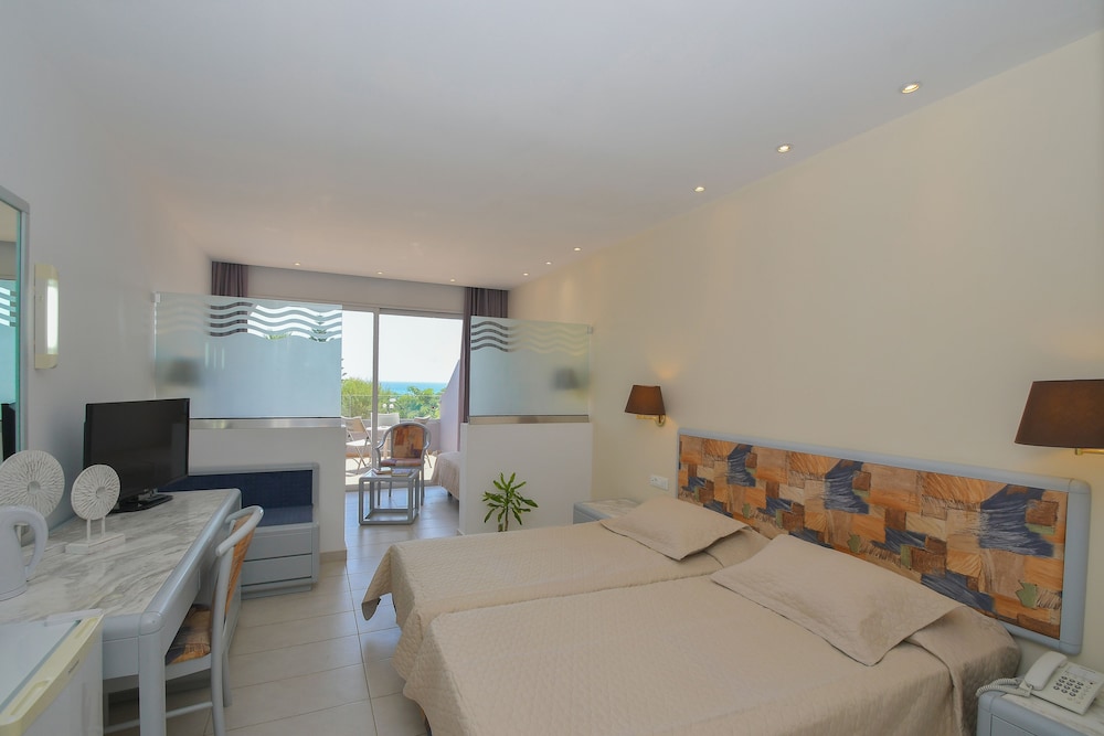 olympos beach hotel