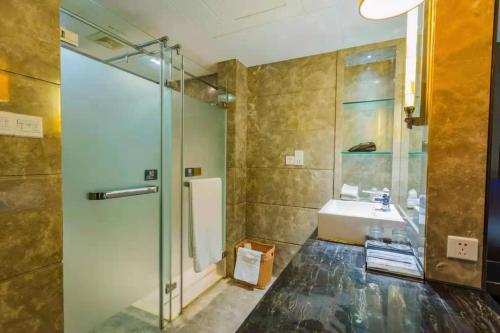 santavan hotel shenzhen guangming