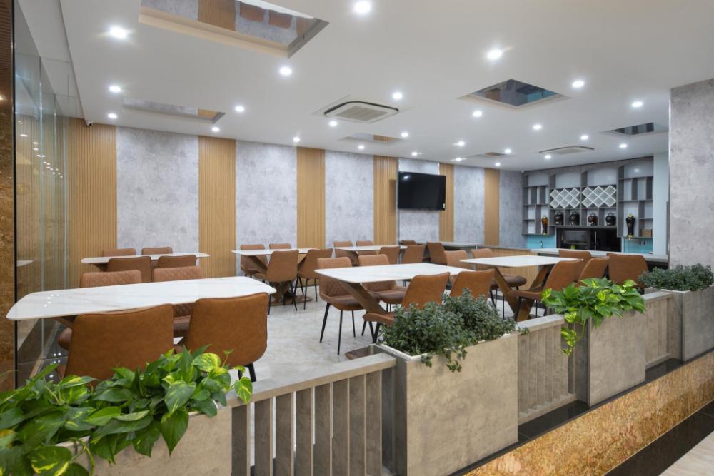 hummer hotel and apartment da nang beach