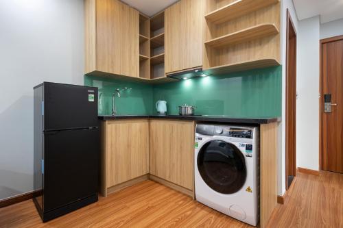 hummer hotel and apartment da nang beach