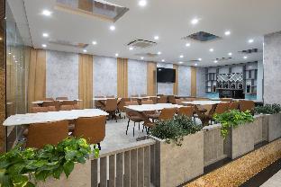 hummer hotel and apartment da nang beach