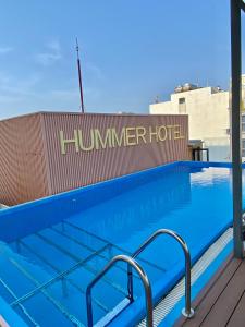 hummer hotel and apartment da nang beach