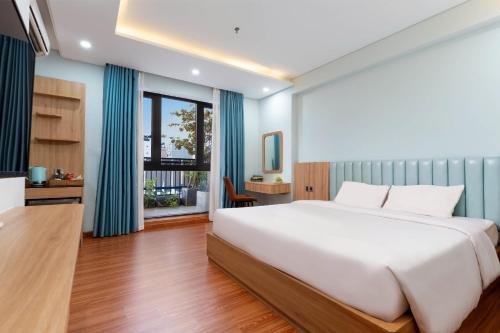 hummer hotel and apartment da nang beach