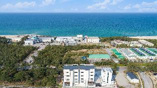 gangneung joeungot poolvilla