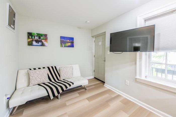 the georgetown house