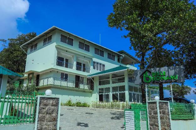 belle bonami resort