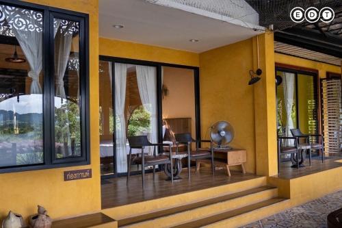 kongkarn resort and farmstay