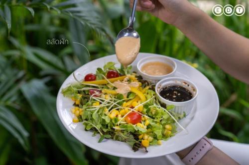 kongkarn resort and farmstay