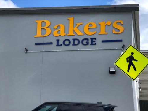 bakers lodge