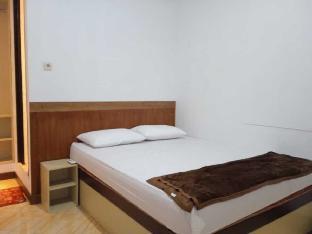 gorland hostel near gor satria purwokerto redpartner