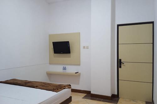 gorland hostel near gor satria purwokerto redpartner