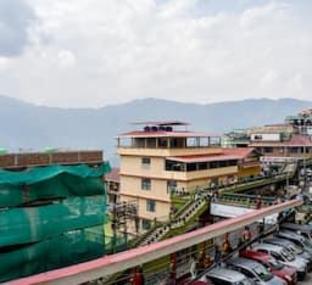 Tateng Retreat Near Mg Marg,India>>Gangtok,3 star