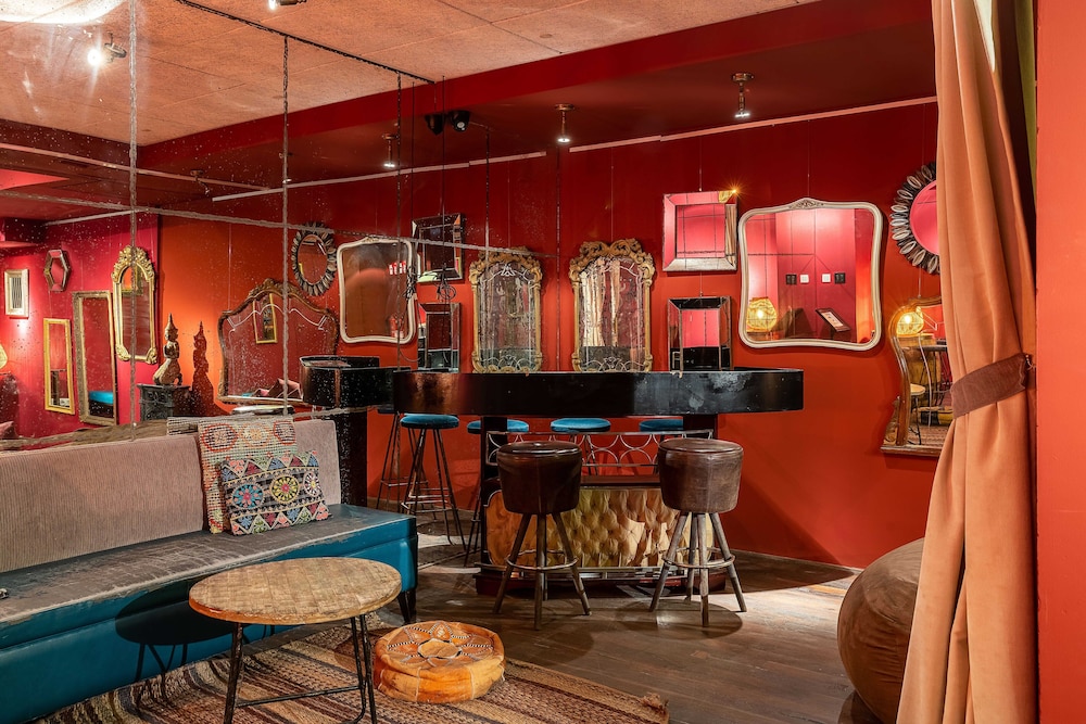 casa gracia barcelona hostel