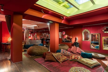 casa gracia barcelona hostel