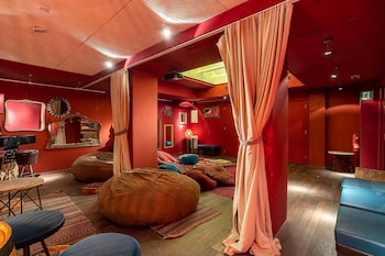 casa gracia barcelona hostel