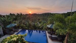 kelingking sunset point