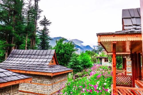 sattva pine resort