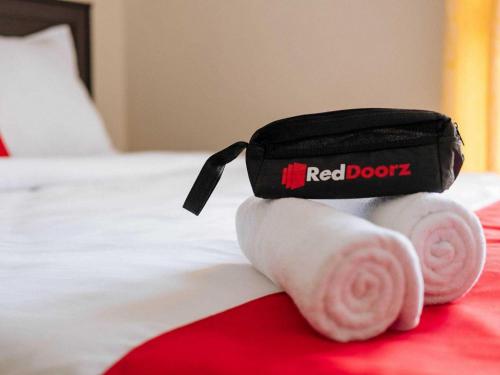 redliving apartemen mekarwangi square agus 2 tower a