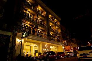 ivory palace hotel