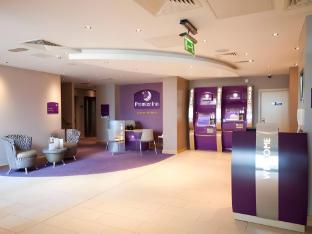 premier inn edinburgh airport m9 jct1