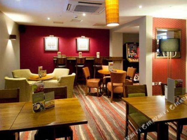 premier inn london ealing