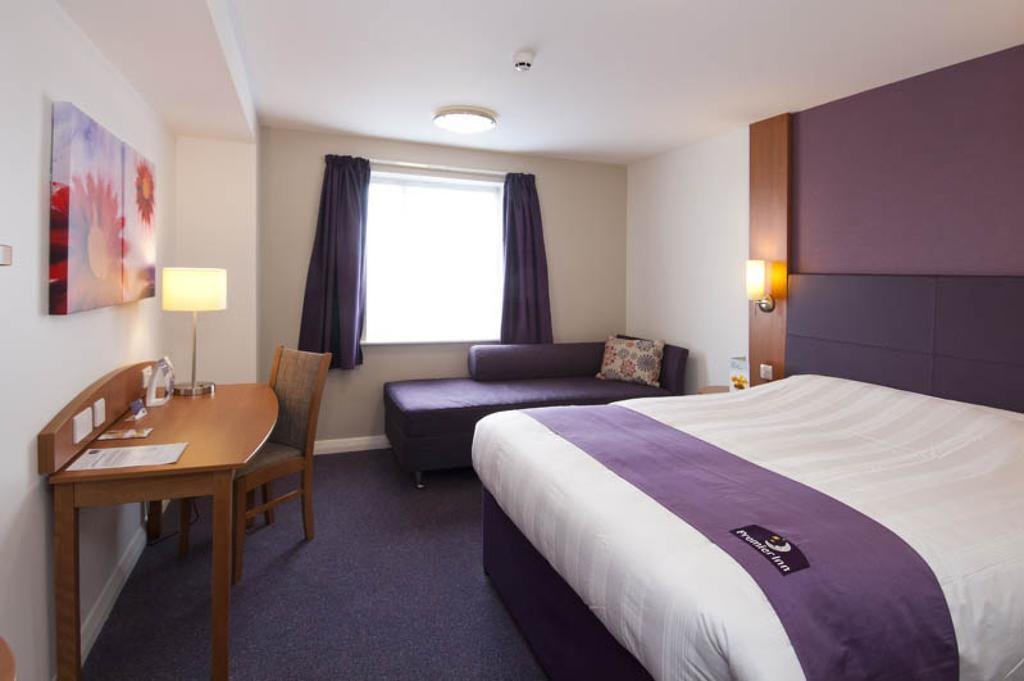 premier inn london ealing