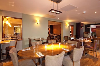 premier inn cardiff cc queen street