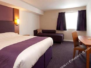 Premier Inn Cardiff Cc Queen Street,Penarth>>Cardiff,3 star