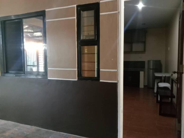 reddoorz jj and kaye apartment