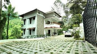 the cascade munnar