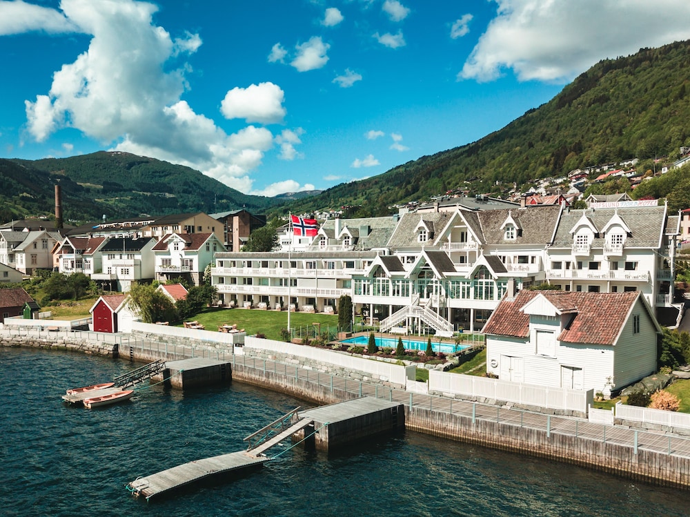 hofslund fjord hotel