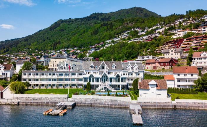 hofslund fjord hotel