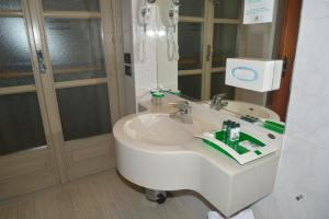 sure hotel by best western turin city centre