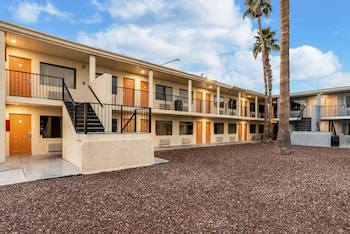 rodeway inn phoenix north i 17