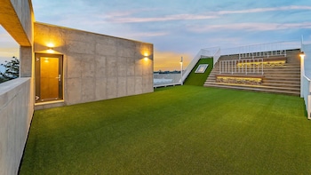 jeju themoon poolvilla